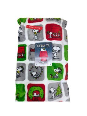 Peanuts Snoopy Cartoon Holiday Plush Throw Blanket 60" X 70" Christmas Berkshire